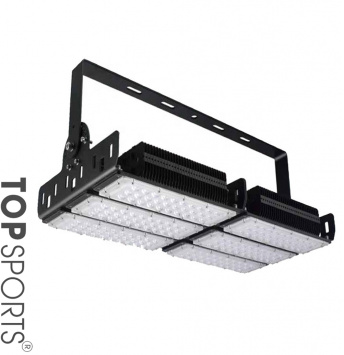 n led công suất 300w cho sân tennis lắp ráp