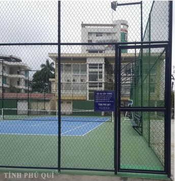 hàng rào sân tennis lưới b40 cao 4,2m